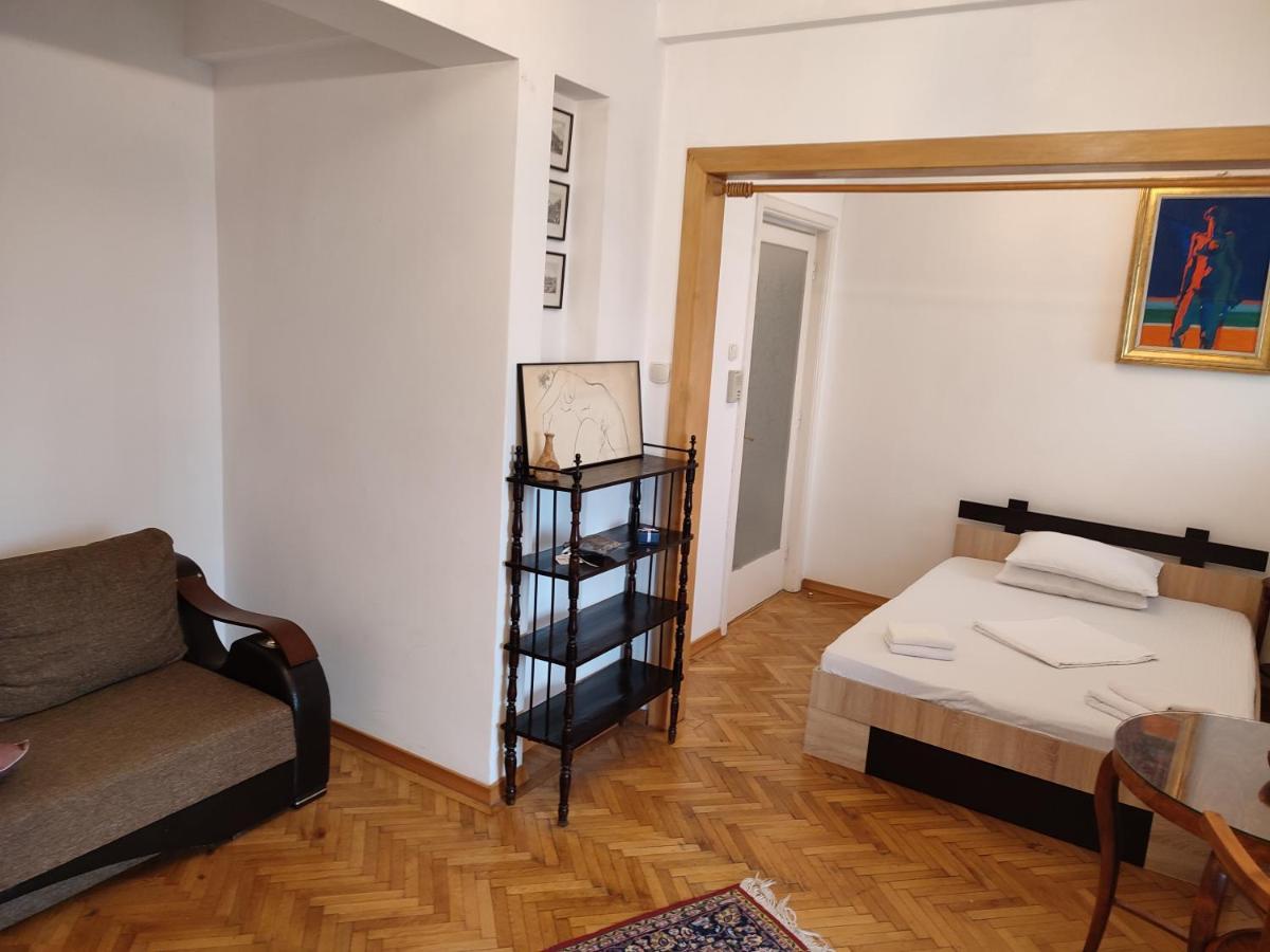 Accommodation Ateneu Palace Bucharest Luaran gambar