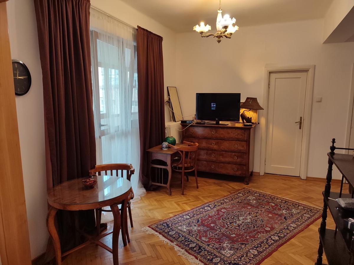 Accommodation Ateneu Palace Bucharest Luaran gambar
