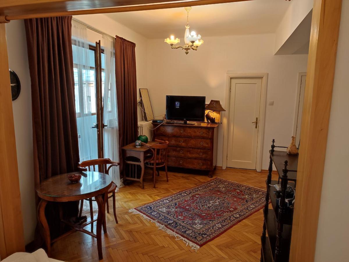 Accommodation Ateneu Palace Bucharest Luaran gambar