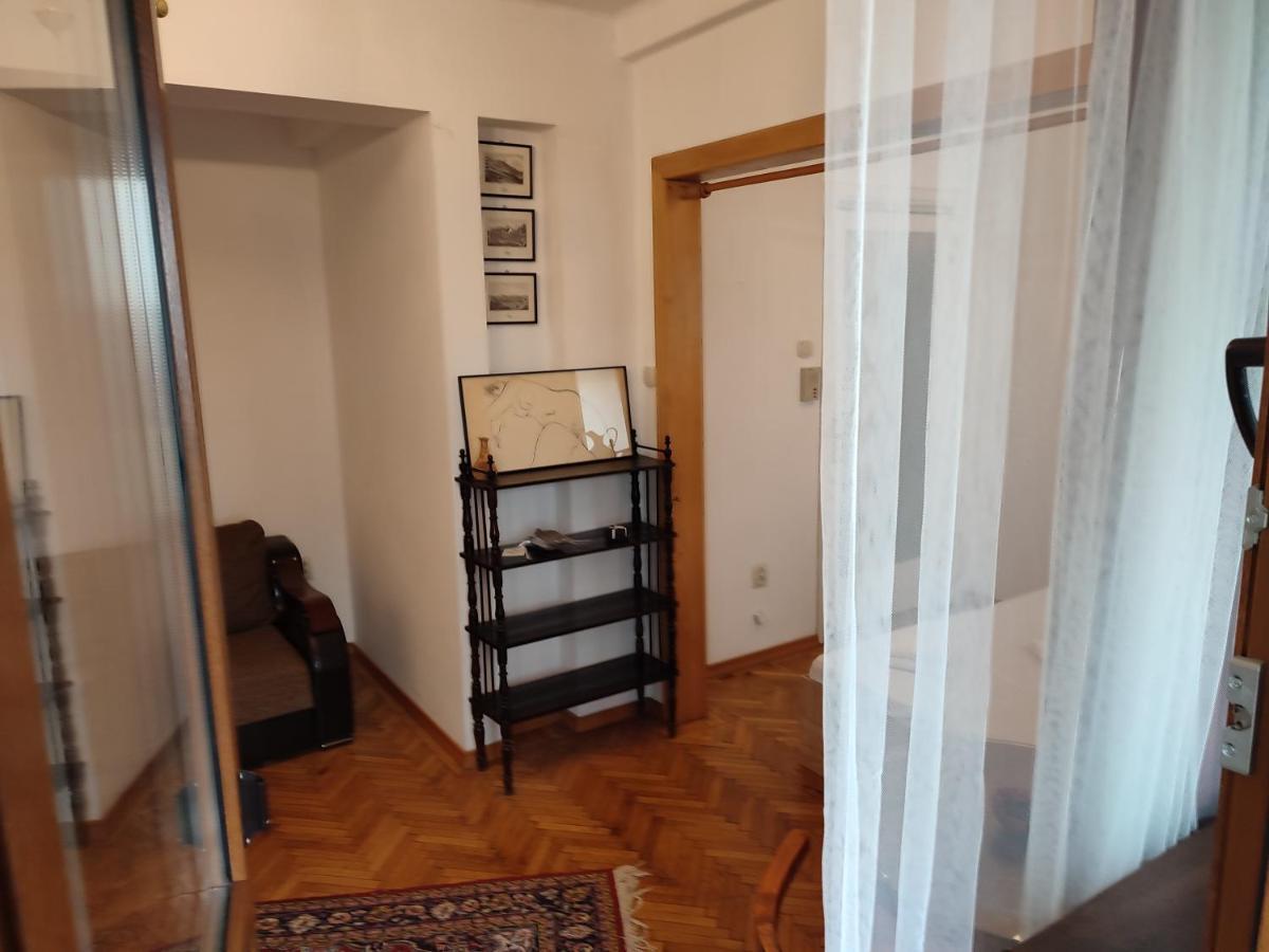 Accommodation Ateneu Palace Bucharest Luaran gambar